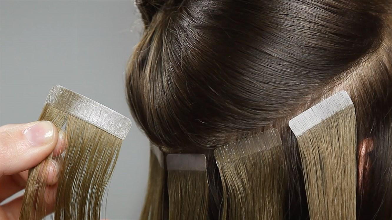 Сколько нужно капсул для наращивания. Ленточное наращивание (hair talk, Германия). Холодное ленточное наращивание волос технология. Нарощенные волосы на ленте. Наращивание на лентах.